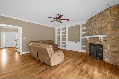 9127 County Line Road, Kernersville, NC 27284 - Photo 10