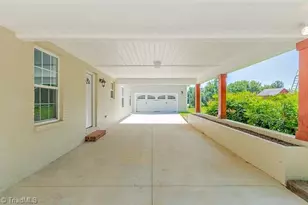 3268 Nc Hwy 150 N, Lexington, NC 27295 - Photo 4