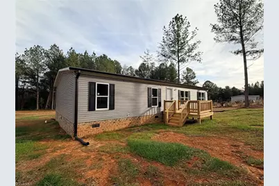 129 Patchwork Drive, Statesville, NC 28677 - Photo 2