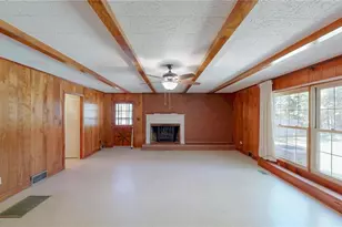 300 Hillside Dr, Lexington, NC 27295 - Photo 2