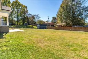 3806 SE School Rd, Greensboro, NC 27406 - Photo 30