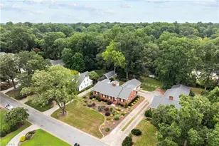 104 Knollwood Dr, Greensboro, NC 27403 - Photo 2