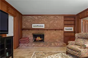 104 Knollwood Dr, Greensboro, NC 27403 - Photo 22