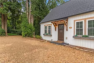 706 Elk Spur St, Elkin, NC 28621 - Photo 4