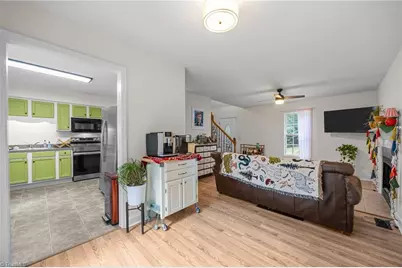 3902 Chucks Court, Burlington, NC 27215 - Photo 8