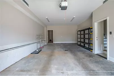 825 Poplar Street S, Winston-Salem, NC 27101 - Photo 28