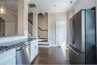 825 Poplar Street S, Winston-Salem, NC 27101 - Photo 16