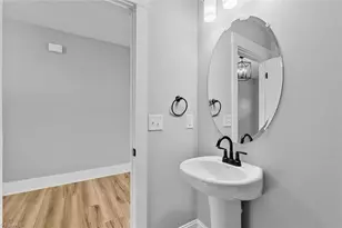 4514 Hanes Lk Dr, Winston-Salem, NC 27106 - Photo 18