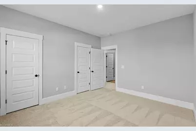 4514 Hanes Lake Drive, Winston-Salem, NC 27106 - Photo 32