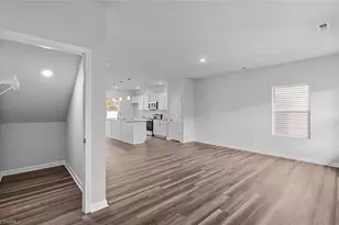 5374 Spicewood Lk Ln, Winston-Salem, NC 27106 - Photo 4