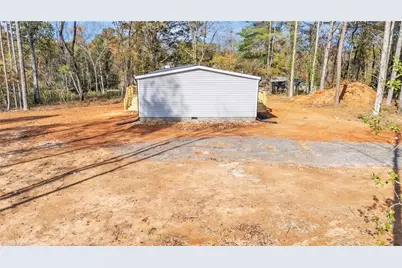 333 Johnson Road, North Wilkesboro, NC 28659 - Photo 8