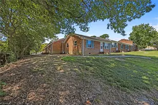 2501 Vanstory St, Greensboro, NC 27407 - Photo 28