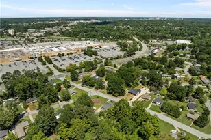 2501 Vanstory St, Greensboro, NC 27407 - Photo 6