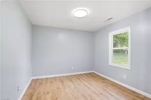 487 Raven Ridge Dr, Kernersville, NC 27284 - Photo 22