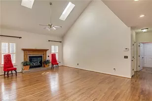 2170 Glen Cove Way, High Point, NC 27265 - Photo 4