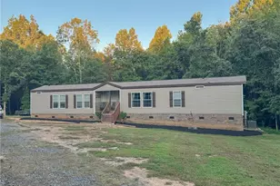 219 Cart Dr, Reidsville, NC 27320 - Photo 2