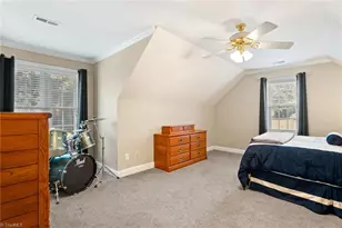 8905 Seacrest Dr, Kernersville, NC 27284 - Photo 30