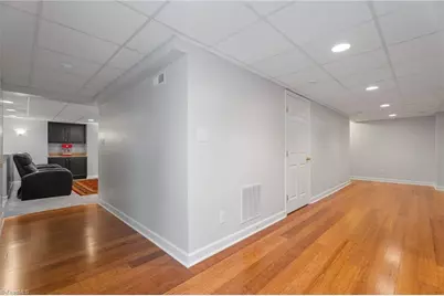 8905 Seacrest Drive, Kernersville, NC 27284 - Photo 32