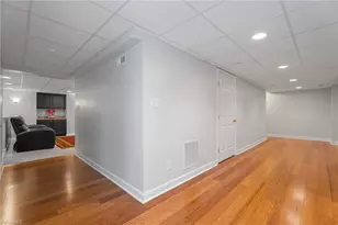 8905 Seacrest Dr, Kernersville, NC 27284 - Photo 32