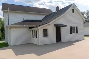 927 Apple St, Winston-Salem, NC 27101 - Photo 4