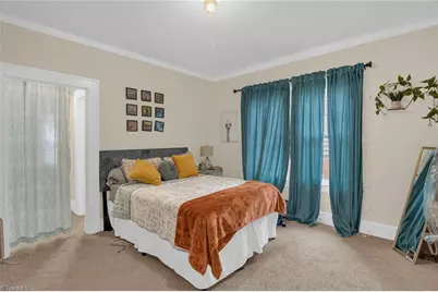 910 E Dayton Avenue, High Point, NC 27262 - Photo 18