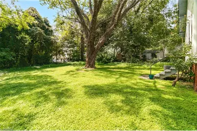 910 E Dayton Avenue, High Point, NC 27262 - Photo 28