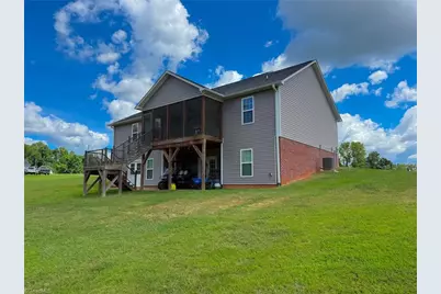 825 Parkland Road, Reidsville, NC 27320 - Photo 4