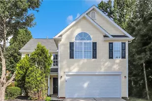 9 Foust Ct, Greensboro, NC 27405 - Photo 1