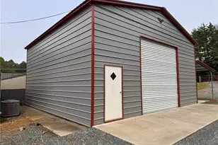 509 & 513 S Main St, King, NC 27021 - Photo 22