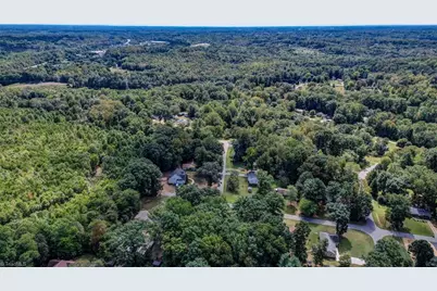 131 Regency Drive, Reidsville, NC 27320 - Photo 34