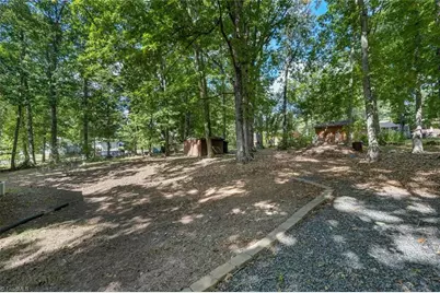 131 Regency Drive, Reidsville, NC 27320 - Photo 28