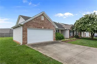 2002 Guinness Dr, Graham, NC 27253 - Photo 32