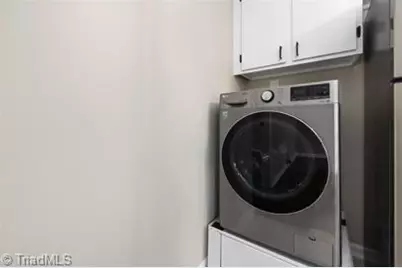 800 Arlington Street #D, Greensboro, NC 27260 - Photo 10