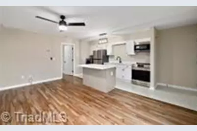 800 Arlington Street #D, Greensboro, NC 27260 - Photo 2