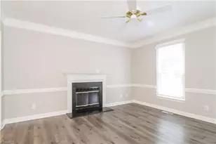 1517 Covered Wagon Rd, Greensboro, NC 27301 - Photo 2