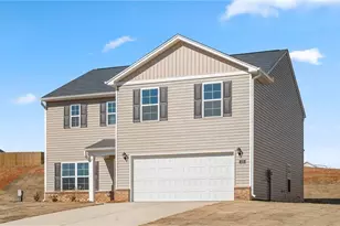 215 Zinnia Pl, Lexington, NC 27295 - Photo 2