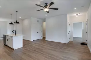 316 W Lee Ave, Yadkinville, NC 27055 - Photo 6