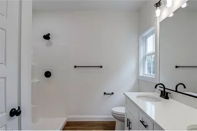 316 W Lee Avenue, Yadkinville, NC 27055 - Photo 24