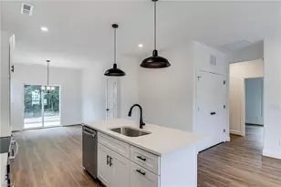 316 W Lee Ave, Yadkinville, NC 27055 - Photo 12