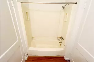 1104 Gregory St, Greensboro, NC 27403 - Photo 12