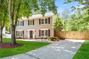 6313 Bonnybrook Ct, Greensboro, NC 27410 - Photo 2