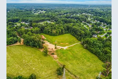 911 Tuttle Road, Rural Hall, NC 27045 - Photo 10