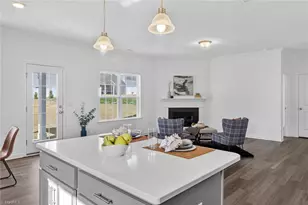 856 Sage Hl Dr, Jamestown, NC 27282 - Photo 10