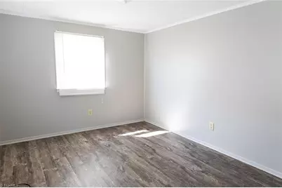 401 N 3rd Avenue, Mayodan, NC 27027 - Photo 20