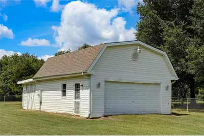 122 Legrande Drive, Eden, NC 27288 - Photo 34