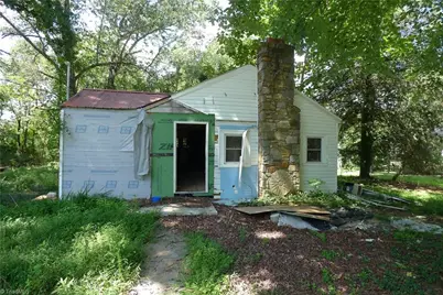 115 N Arlington Avenue, Jonesville, NC 28642 - Photo 1