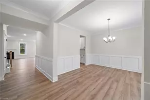 2009 Abbotts Vis Dr, Kernersville, NC 27284 - Photo 4