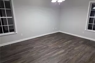 170 Crystal Dr, Winston-Salem, NC 27106 - Photo 10