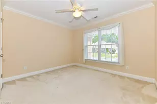 6710 Breeze Pointe Dr, Whitsett, NC 27377 - Photo 30