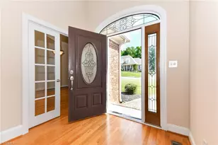 6710 Breeze Pointe Dr, Whitsett, NC 27377 - Photo 6